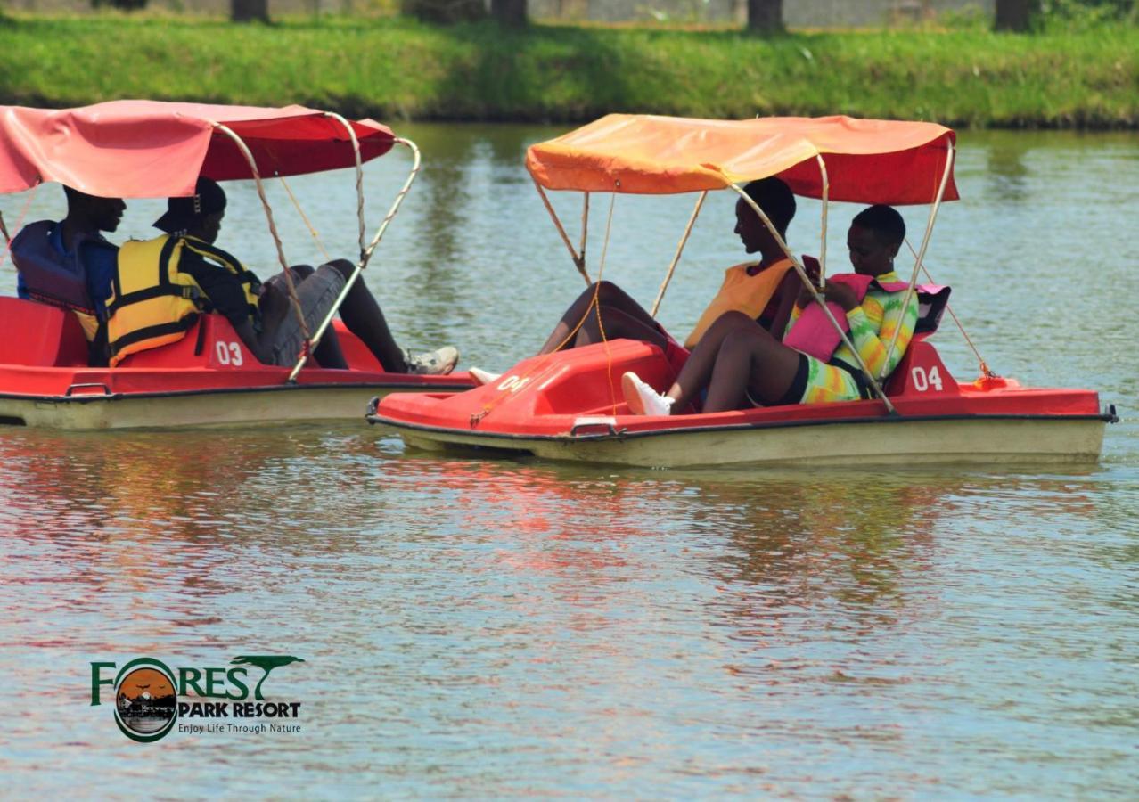 Forest Park Resort Buloba エクステリア 写真
